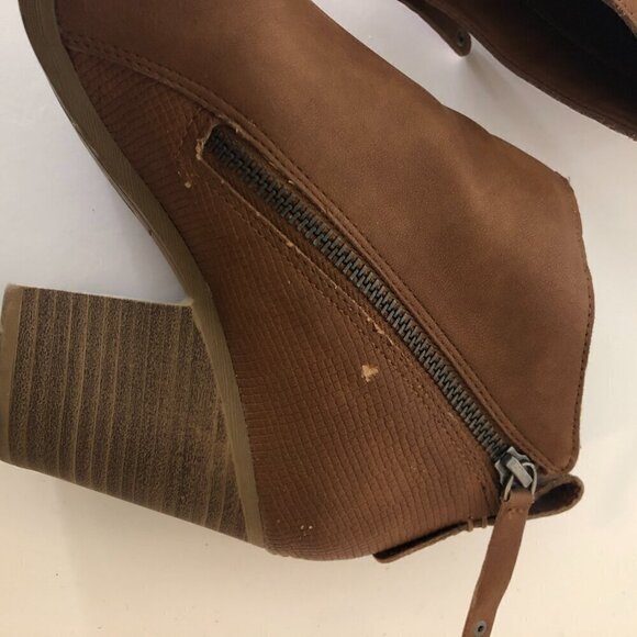 DV by DOLCE VITA Boots Women's Size 7 Brown Ankle Booties Faux Leather - Picture 9 of 14